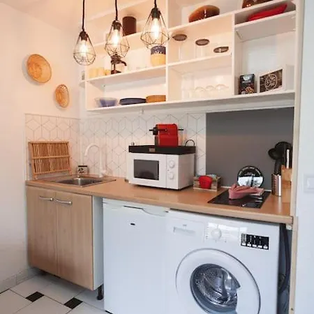 Neuf 300m Netflix Apartment *
